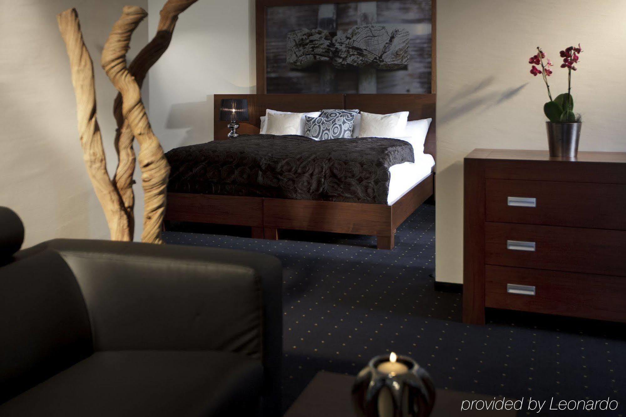 Hotel Baeren Зигрисвиль Экстерьер фото